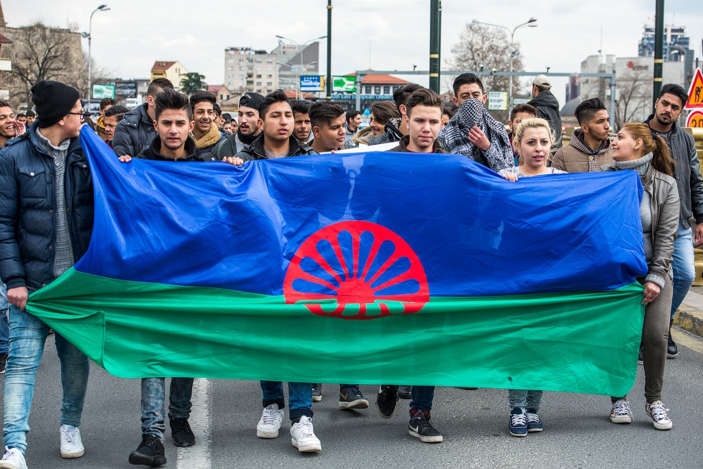 Марш на Ромите од Топана. Фото: ФОСИМ, јануари 2015